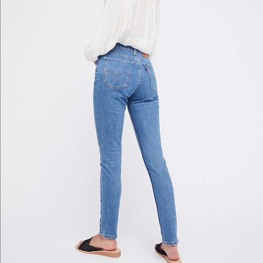 ✨Last 1 ! Levi’s 721 vintage High Rise Skinny Jean - Picture 4 of 8